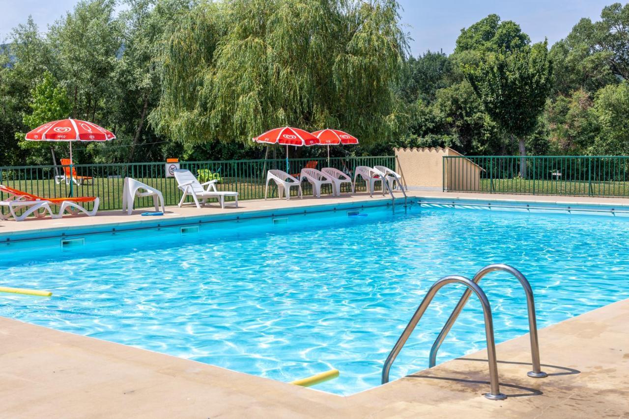 Camping Sites Et Paysages Les Pres Hauts سيسترون المظهر الخارجي الصورة